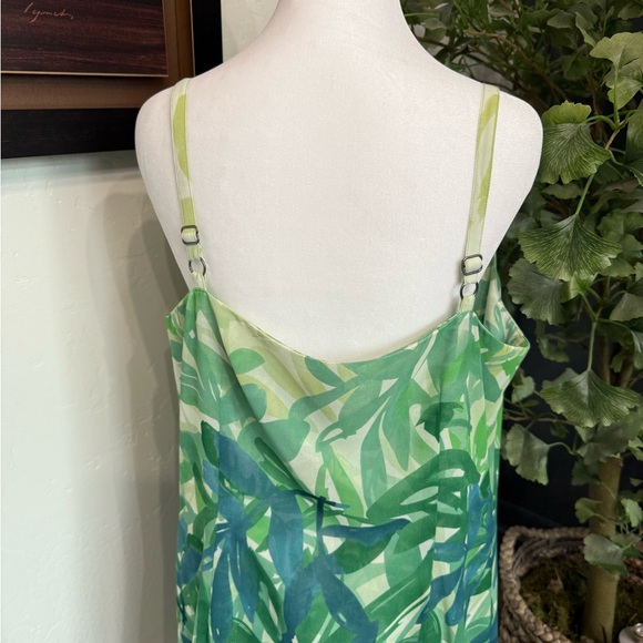 Cabi Green Leaf Print Sleeveless Dress - Picture 2 of 10